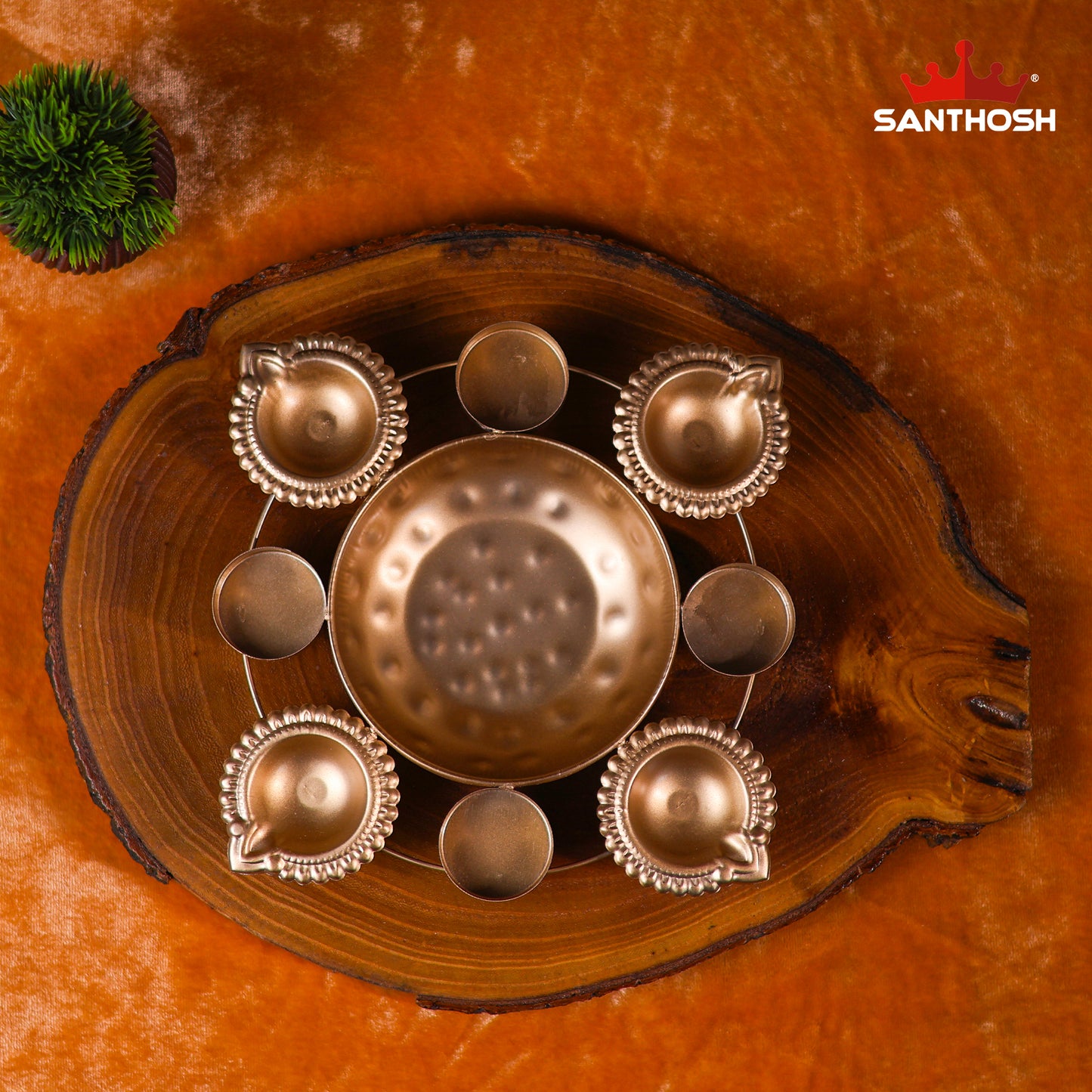 Iron 4 Vilakku Lite Urli – 10.5 Inch Length | Traditional Oil Lamp Bowl for Pooja, Festivals & Home Décor