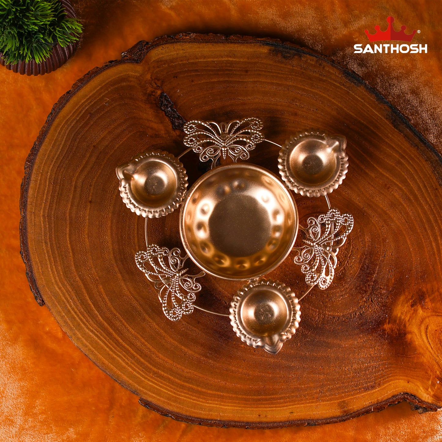 Iron 3 Butterfly Vilakku Urli – 7 Inch Length | Traditional Oil Lamp Bowl for Pooja, Festivals & Home Décor