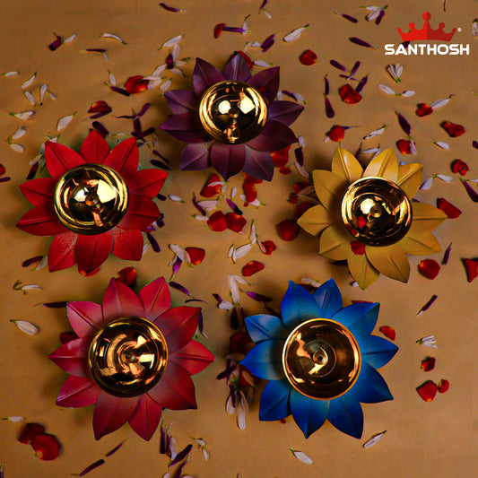 Sacred Needs Brass Lotus Pyali Diya – 1.3 Inch (3.3 cm) Height | Decorative Brass Lotus Oil Lamp for Pooja, Temple & Festive Décor