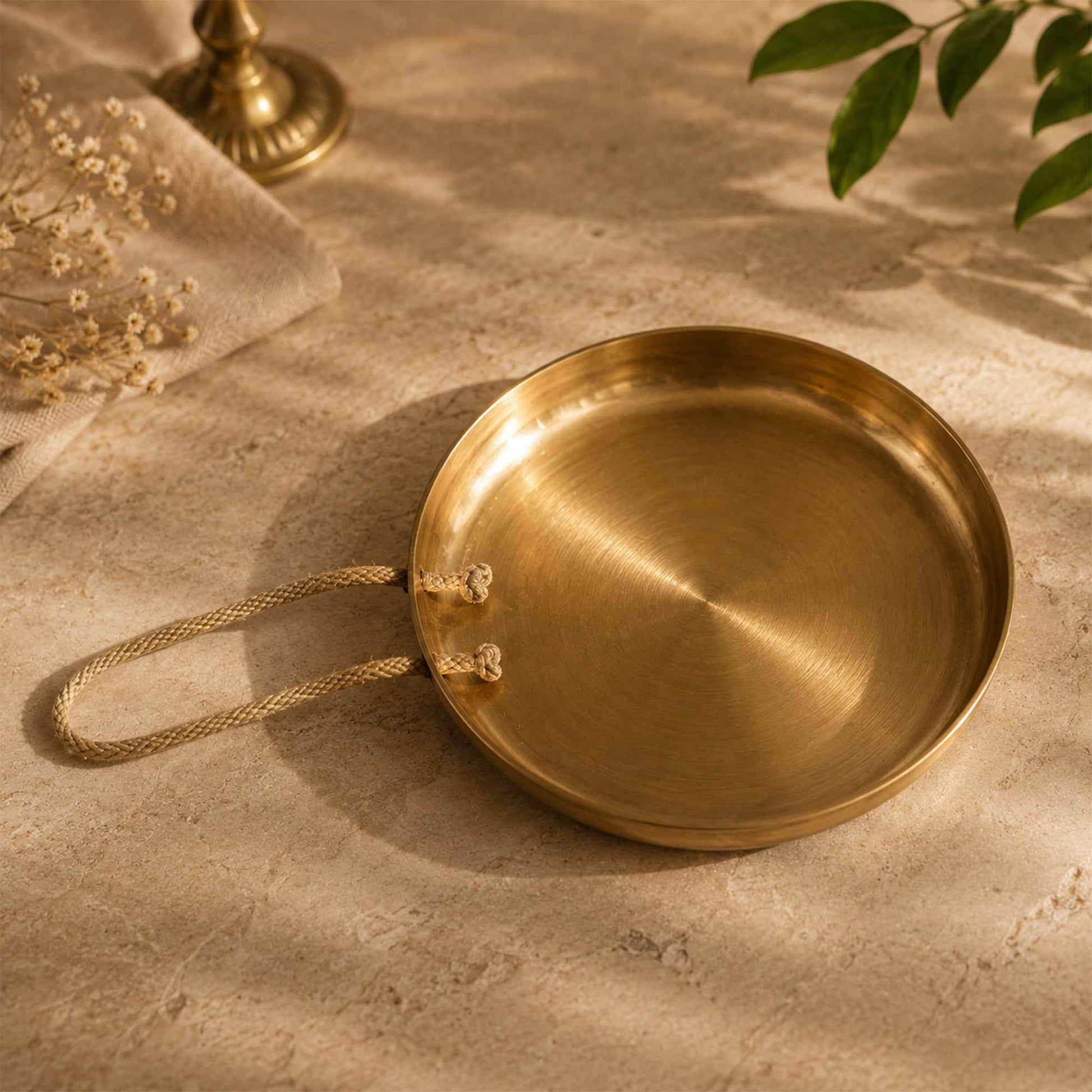 Sacred Needs Bronze Segandi Danka – 1.1 Inch (2.8 cm) Height | Traditional Bronze Temple Gong Instrument for Pooja, Rituals & Spiritual Ceremonies