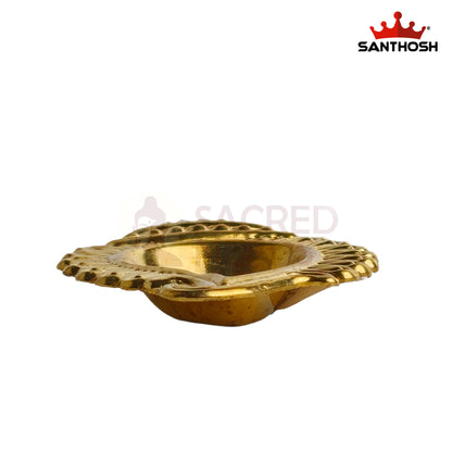 Sacred Needs Brass Shankh Agal Deepam – 0.3 Inch (0.8 cm) Height | Conch-Shaped Brass Oil Lamp for Pooja, Temple, Diwali & Karthigai Deepam
