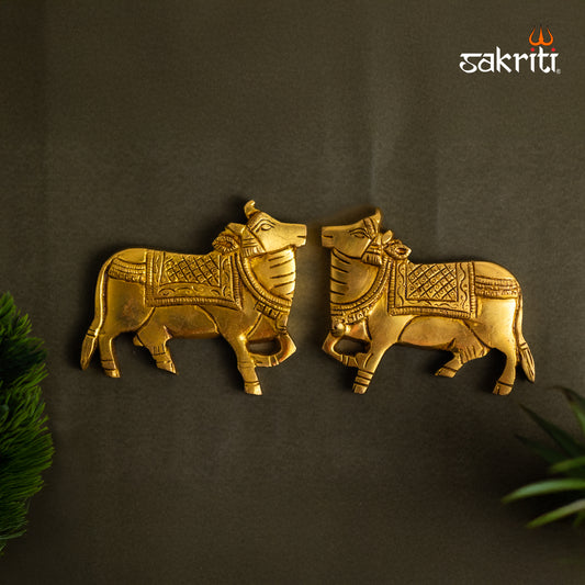 Sacred Needs Brass Cow Wall Mount Set – 4.2 Inch Height | Decorative & Auspicious Wall Hanging for Pooja Room, Temple & Home Décor