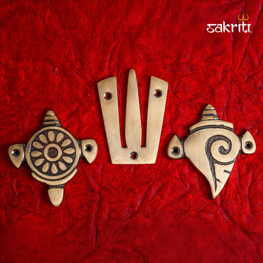 Sacred Needs Brass Shank Chakra Namam Wall Mount – 3.4 Inch (8.6 cm) Height | Vaishnav Symbol Wall Hanging for Pooja Room & Temple