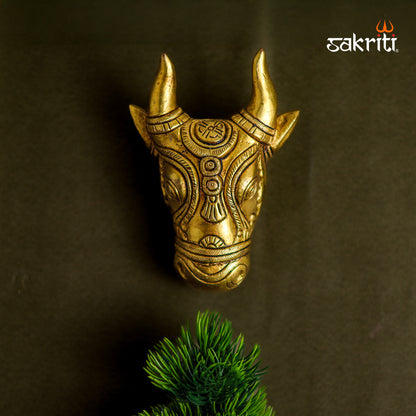 Sacred Needs Brass Nandhi Face Wall Mount – 4.9 Inch (12.4 cm) Height | Nandi Face Brass Wall Hanging for Pooja Room & Temple Décor