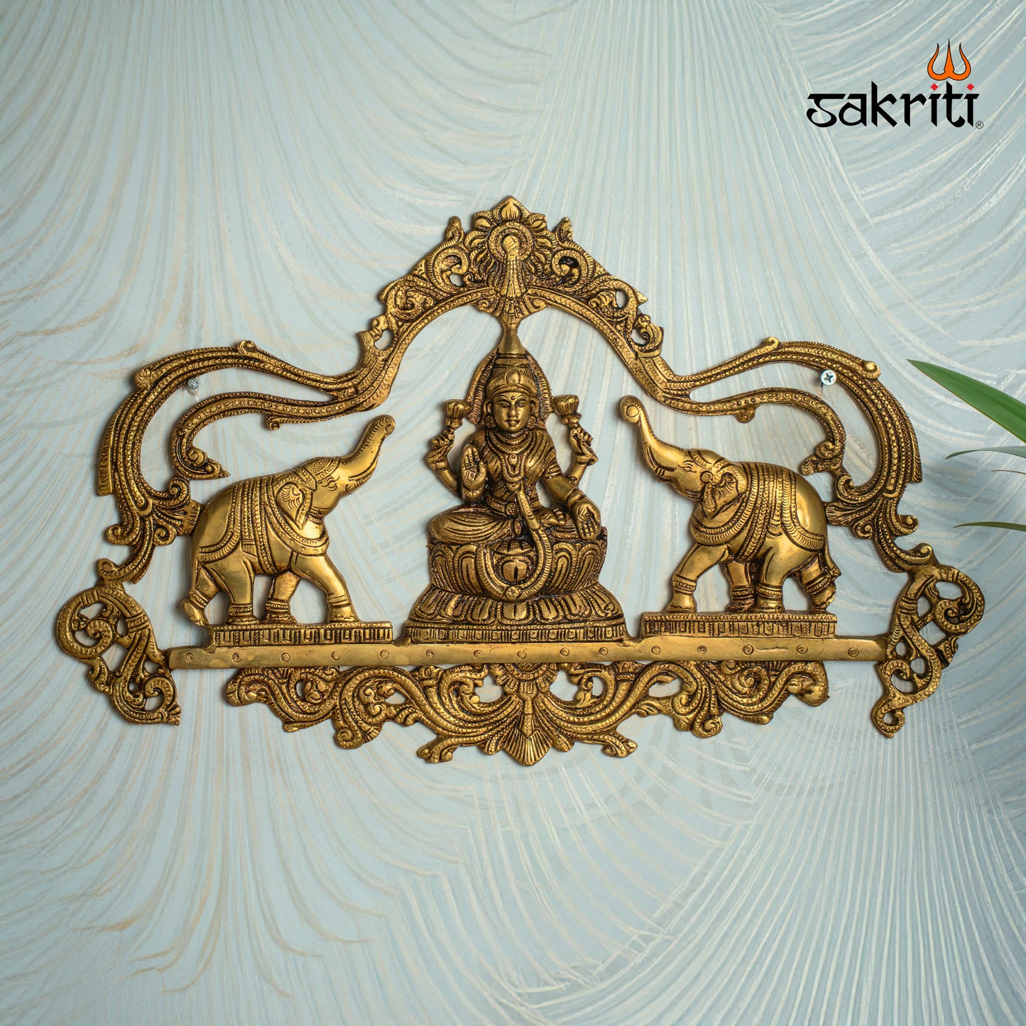 Sacred Needs Brass Gajalakshmi Plate Wall Mount – 11.2 Inch (28.4 cm) Height | Decorative Goddess Lakshmi Wall Hanging for Pooja Room & Home Décor
