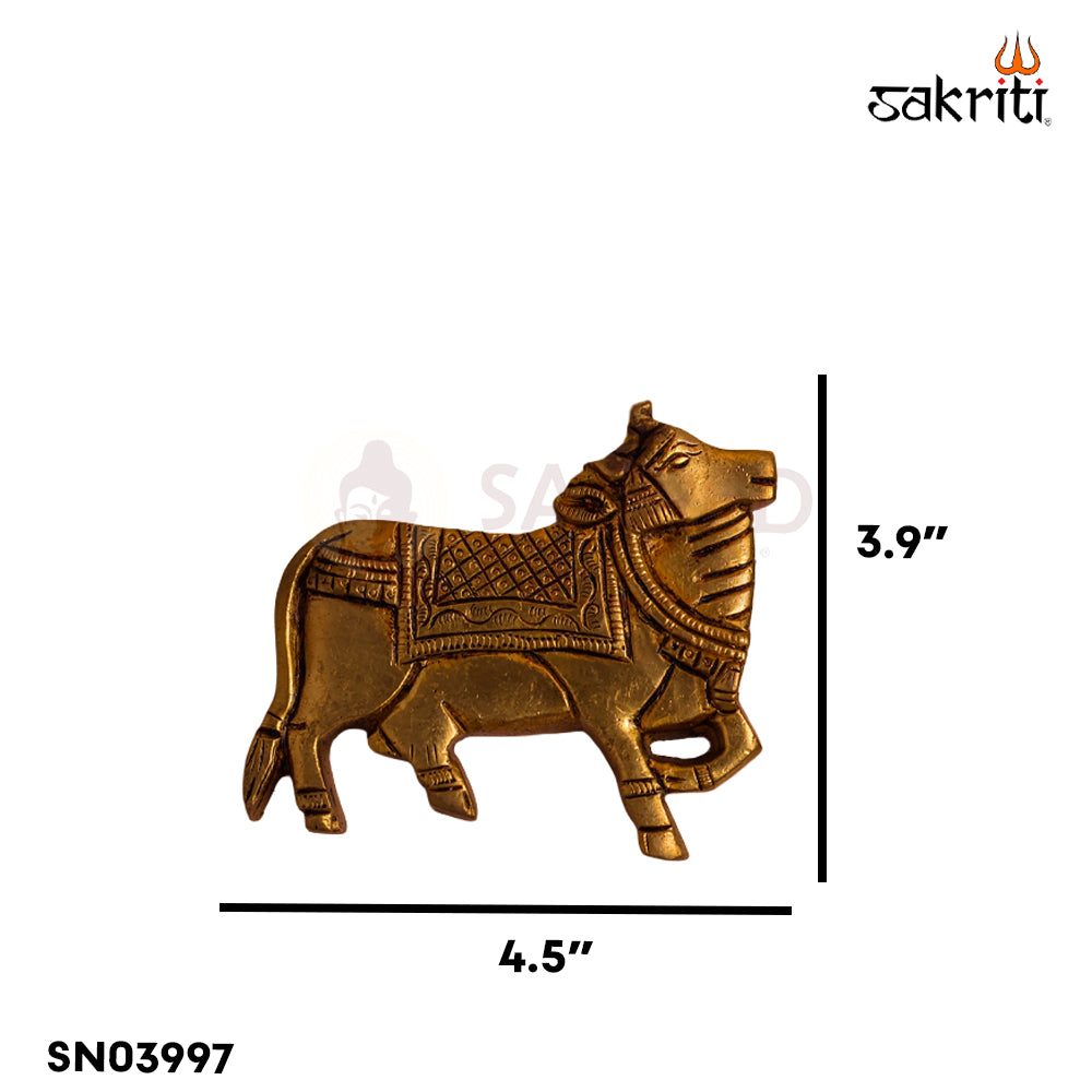 Sacred Needs Brass Cow Wall Mount Set – 3.9 Inch (9.9 cm) Height | Decorative Brass Cow Wall Hanging for Pooja Room, Entrance & Home Décor