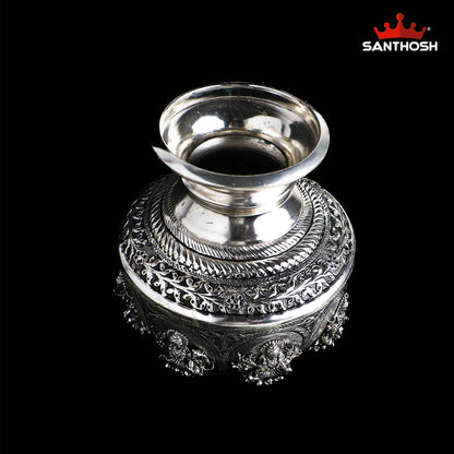 Sacred Needs Copper Ashtalakshmi Kodam SP – 8.5 Inch (21.6 cm) Height | Traditional Copper Kalash Kodam for Pooja, Temple Rituals & Spiritual Decor