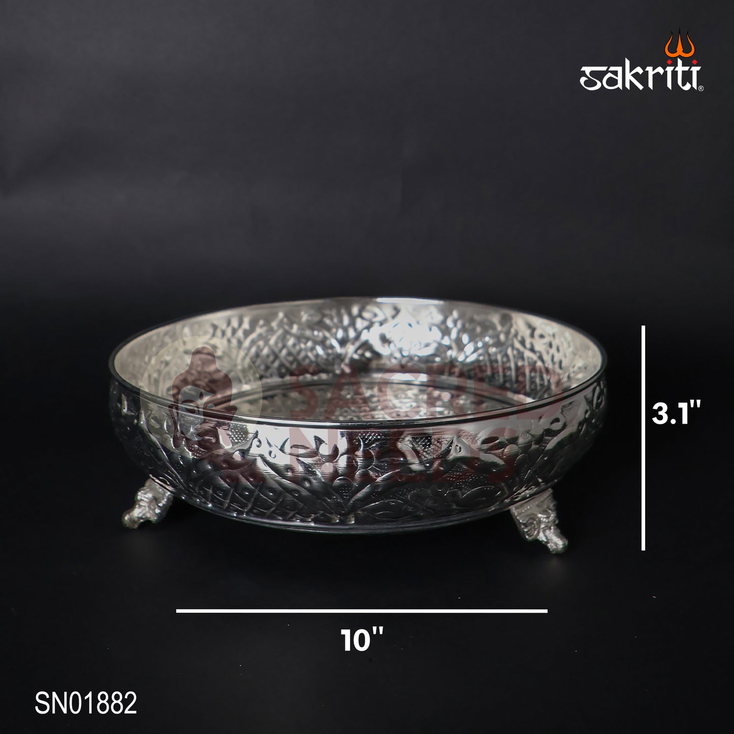 BRASS DOTTED PLATE WITH LEG