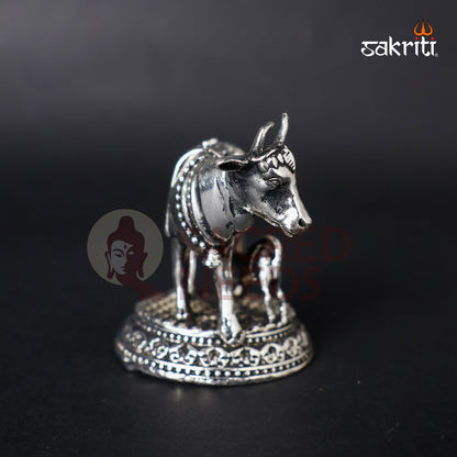 Brass Cow & Calf Statue – 2.2 Inch Height | Miniature Pooja & Home Décor Figurine