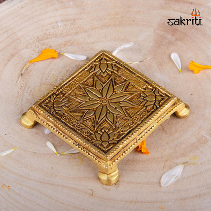 Brass Table – 1 Inch | Compact Brass Platform Stand for Idols, Lamps or Pooja Accessories