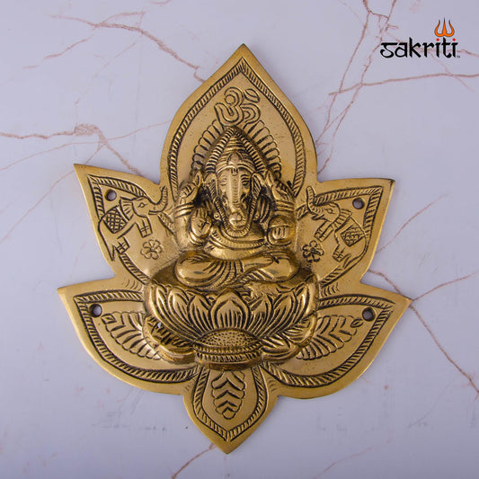 BRASS LOTUS GANESHA HANGING