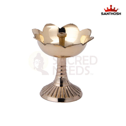 BRASS LOTUS PANDI SALAIDAR DEEPAM