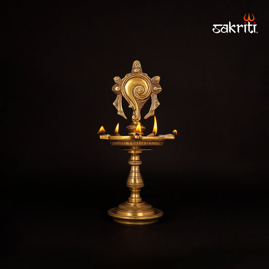 BRASS SHANKH LAMP WITH STAND