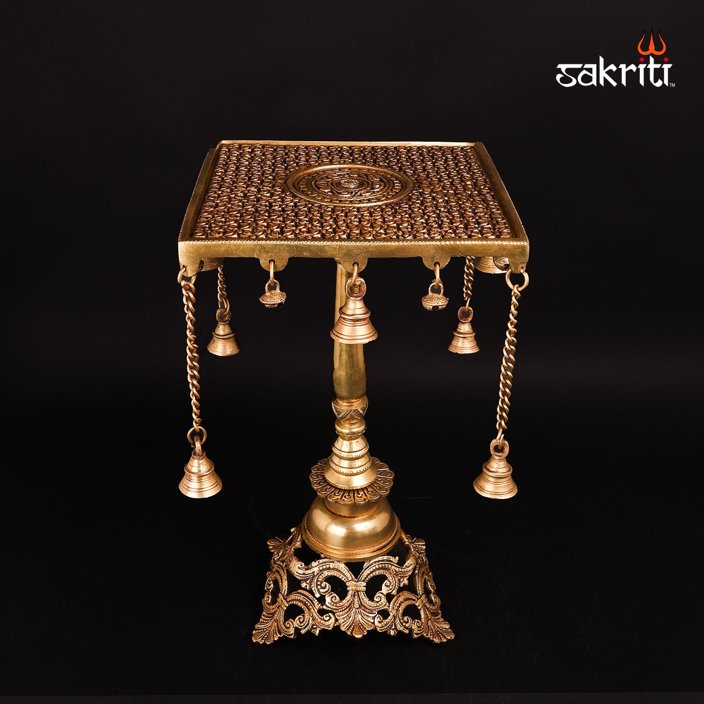 BRASS TABLE/STAND