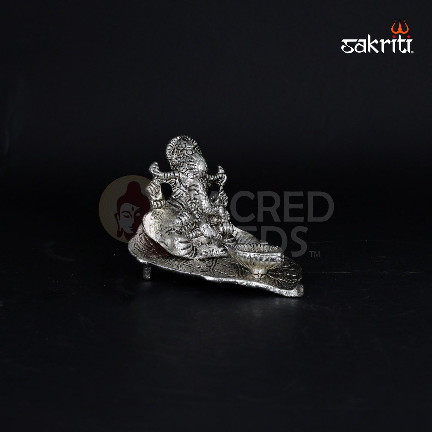 ALUMINIUM LEAF GANESHA WITH DEEPAM