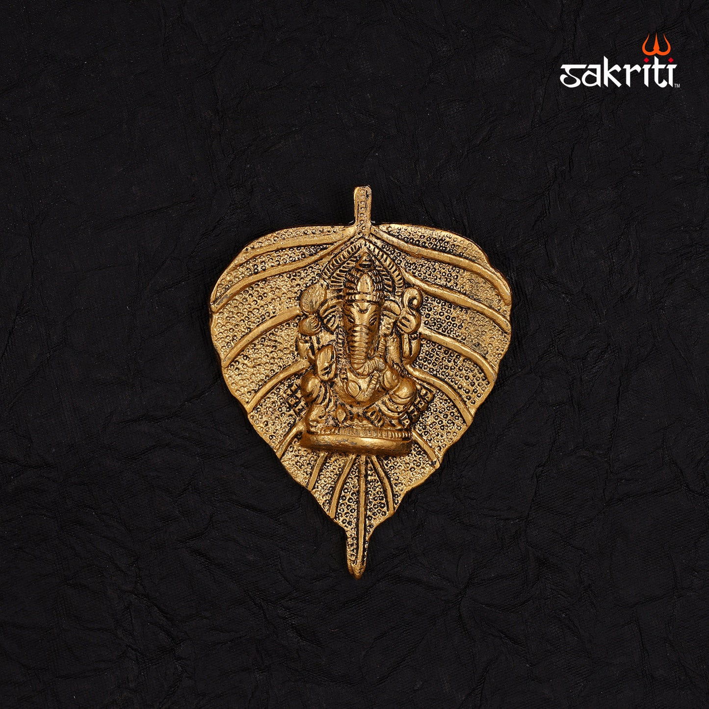 Aluminium Leaf Ganesha – 5.2 Inch Height | Ganesha Idol with Leaf Base for Mandir & Gifting