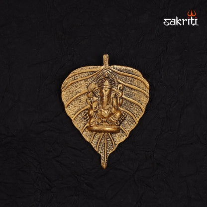 Aluminium Leaf Ganesha – 5.2 Inch Height | Ganesha Idol with Leaf Base for Mandir & Gifting