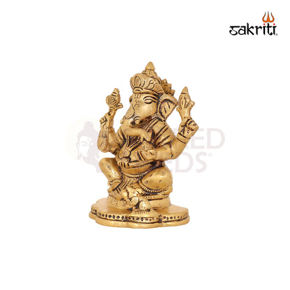 Ganesha with Flower Base – 5 Inch Vinayaka Idol on Ornamental Floral Base