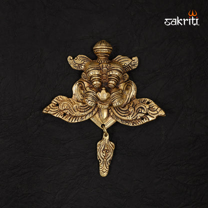 Brass Yali Wall Mounted – 6.8 Inch Fierce Lion-like Wall Decor in Brass