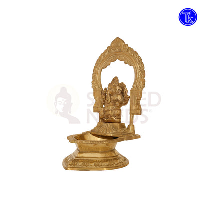 BRASS GANESHA VILAKKU WITH ARCH