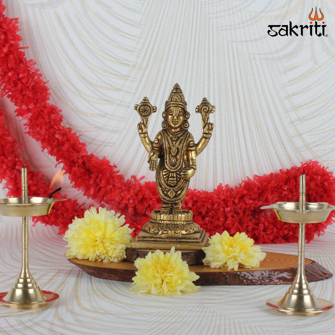 Brass Shankh Chakra Balaji – 5.7 Inch Vishnu Idol with Conch and Discus for Devotional Use