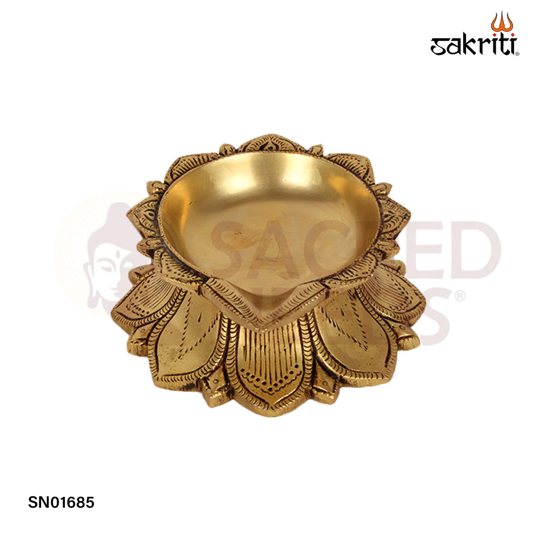 Brass Lotus Deepam – 1.8 Inch Sacred Flower-Shaped Oil Lamp for Festival and Prayer Use