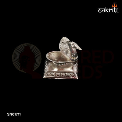 Zinc Single Duck SP – 2.1 Inch Duck Shaped Kumkum Container for Traditional Use (Silver Polish)